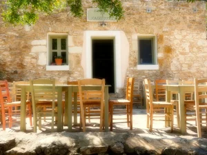 Ein einsames Cafe im Agios Dimotrios auf Kos