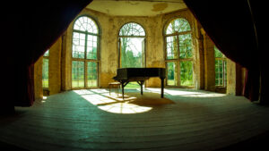 Die Heilstätten Grabowsee sind ein faszinierender Lost Place mit einer bewegten Geschichte. Versteckt im Wald bieten die verfallenen Gebäude beeindruckende Fotomotive und eine einzigartige Atmosphäre.